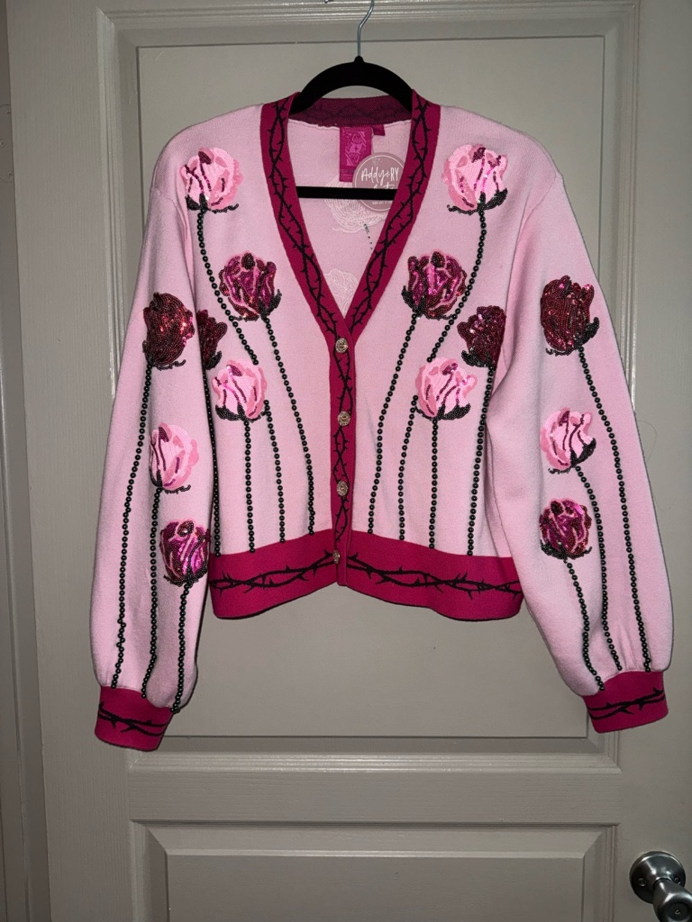 Queen Of Sparkles rose stems Pink Floral Cardigan medium NEW - Picture 7 of 7